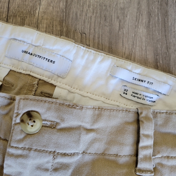 Urban Outfitters Khaki Pants - Picture 4 of 4